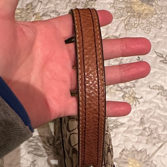 Coach Chelsea Brown and Tan Signature Shoulder Bag - Picture 7 of 16